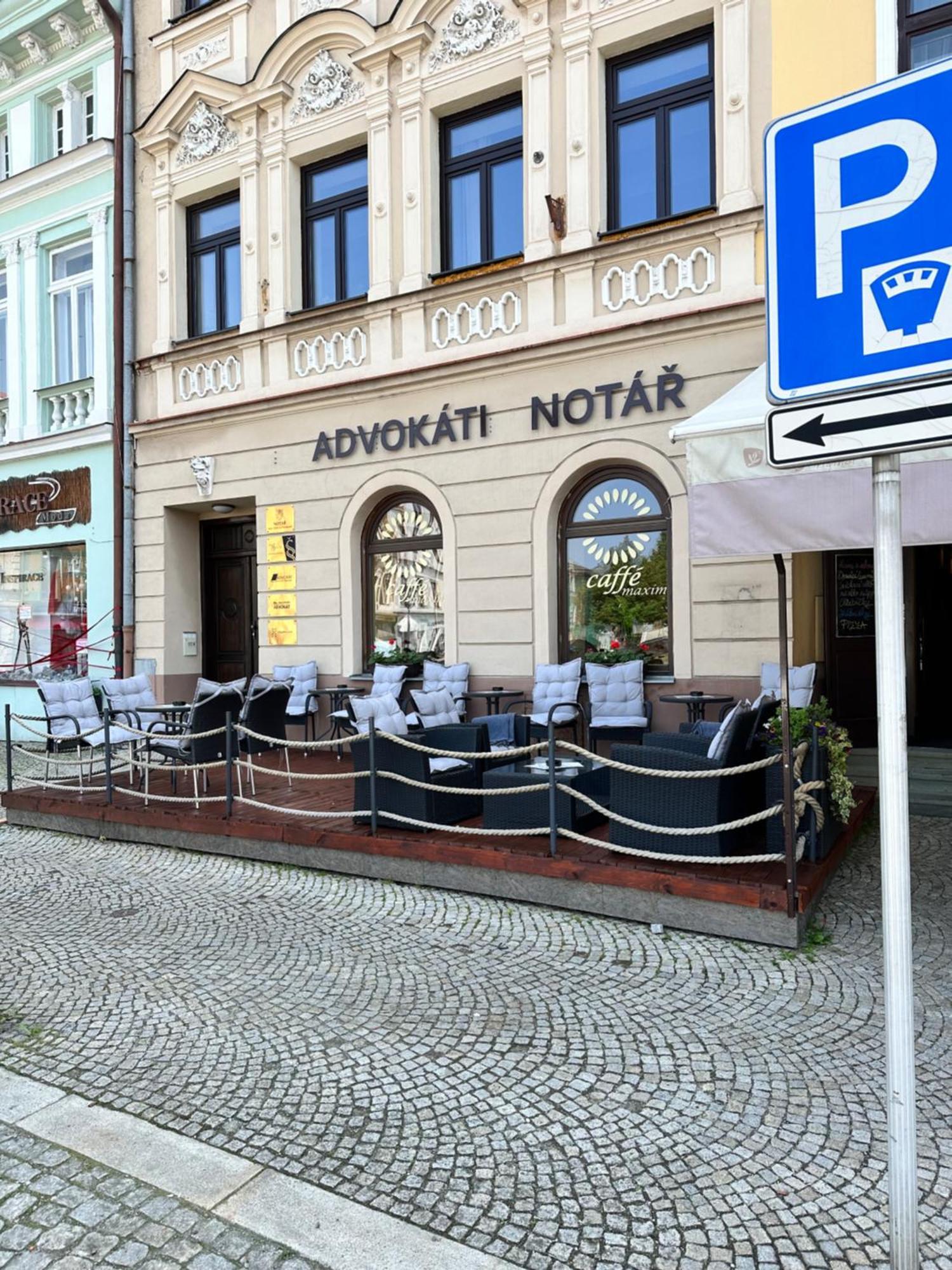 Studia Maxim Lägenhet Frýdek-Místek Exteriör bild